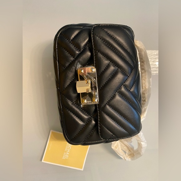 Michael Kors Peyton Black Quilted Chevron Shoulder Bag NWT - Picture 3 of 9